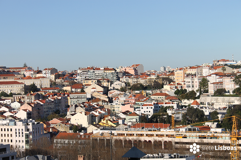 Fotografía del 'Bairro de São José' tomada desde el 'Miradouro de São Pedro de Alcântara', por sieteLisboas.