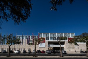 <em>Centro Cultural de Belém</em> (CCB) <em>Centro Cultural de Belém</em> (CCB)